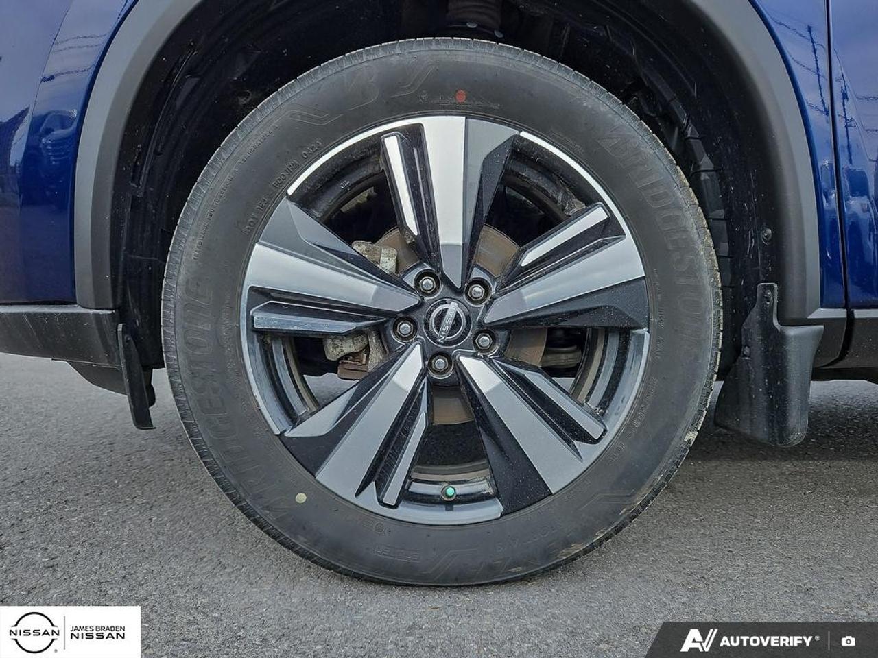 2024 Nissan Rogue AWD SL Photo