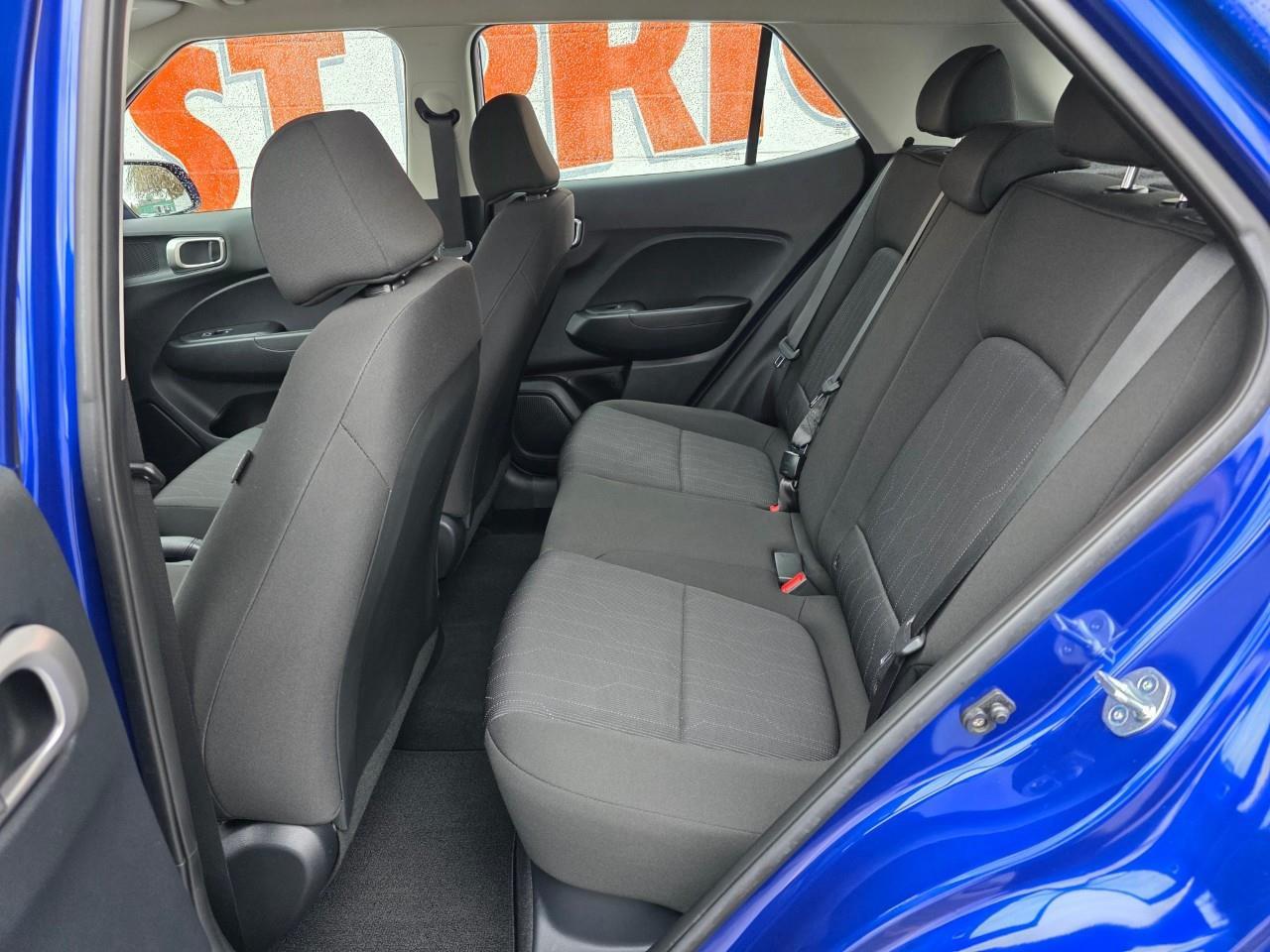 2023 Hyundai Venue Essential 4dr Front-Wheel Drive Photo