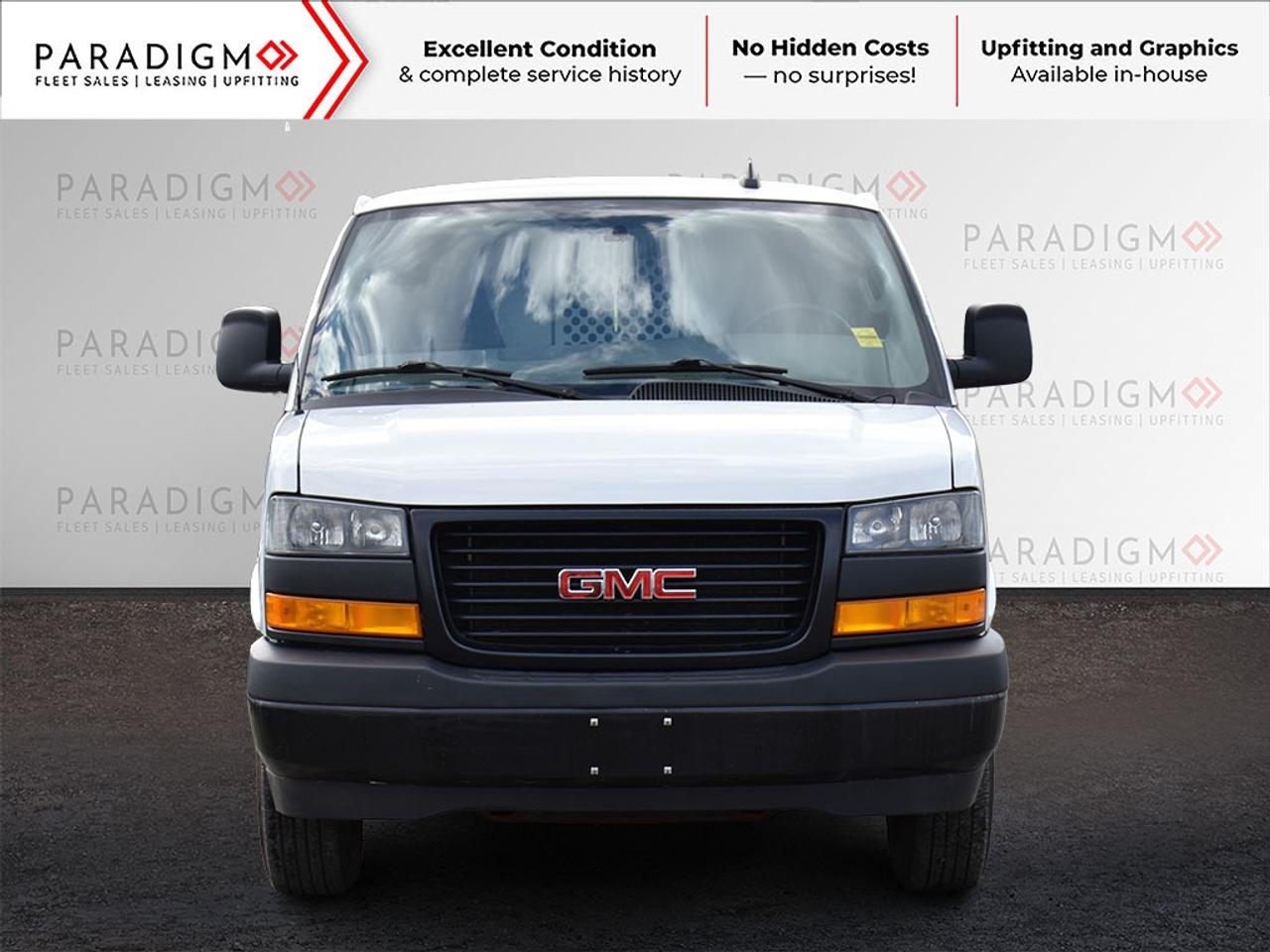2022 GMC Savana 2500 135" Cargo Van Photo