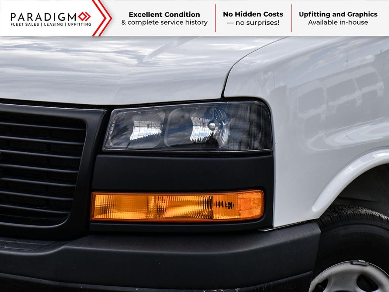 2022 GMC Savana 2500 135" Cargo Van Photo2