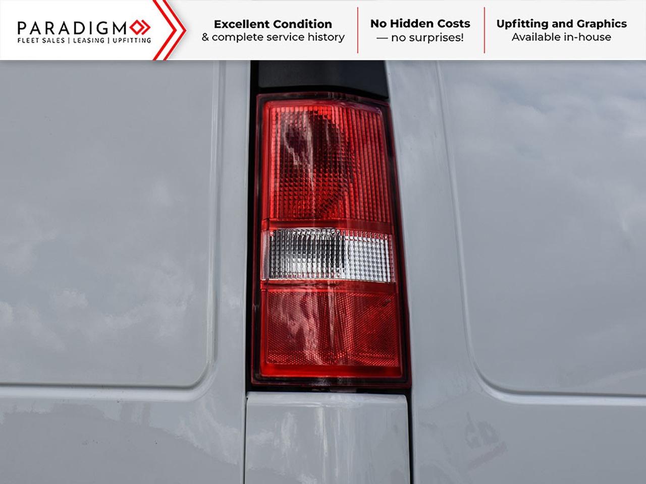 2022 GMC Savana 2500 135" Cargo Van Photo