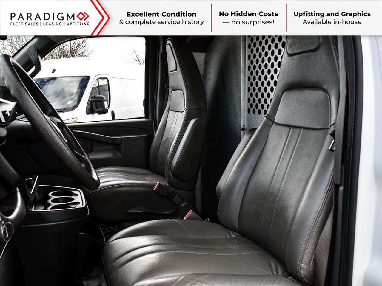 2022 GMC Savana 2500 135" Cargo Van Photo