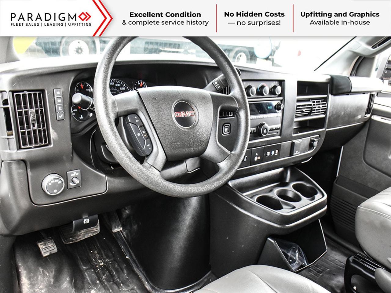 2022 GMC Savana 2500 135" Cargo Van Photo