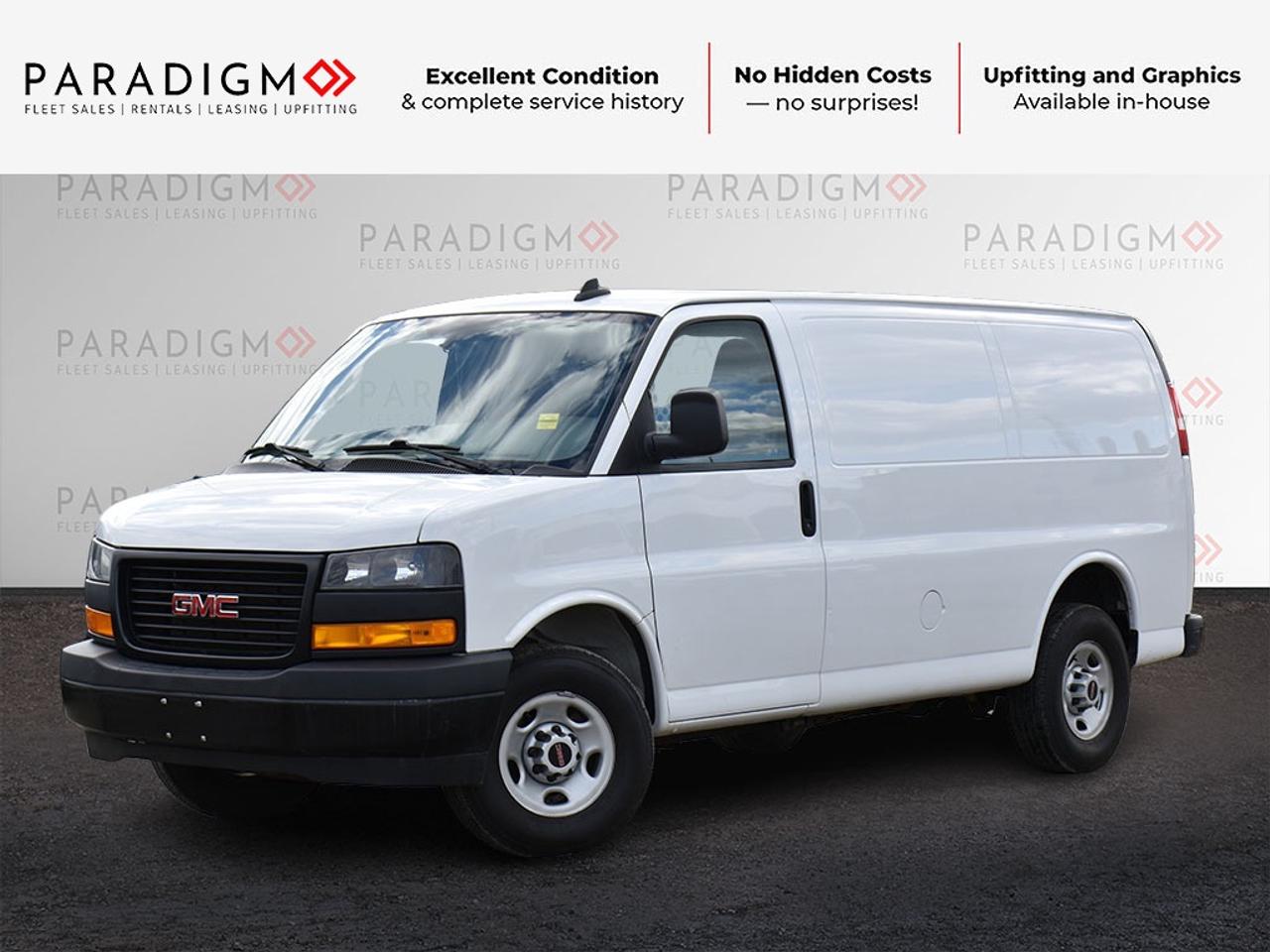 2022 GMC Savana 2500 135" Cargo Van Photo0