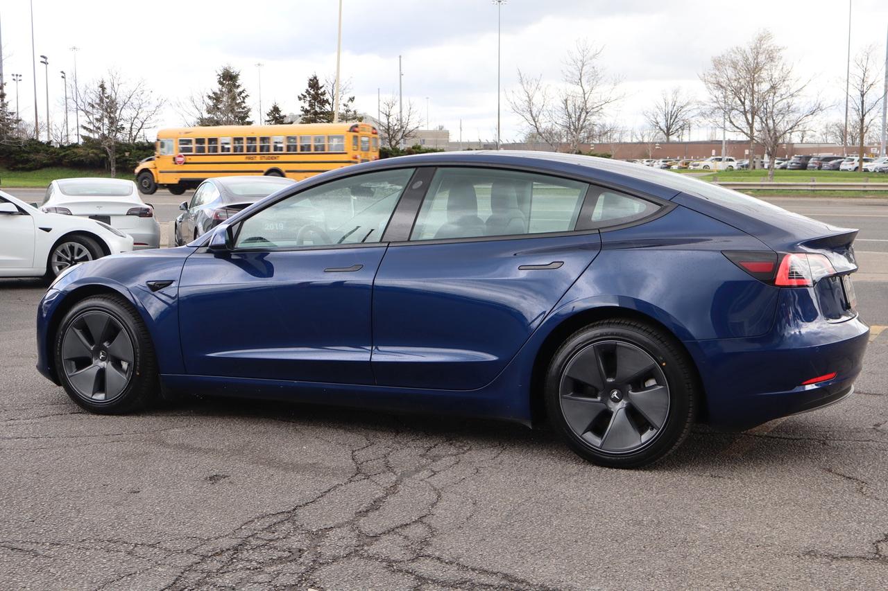2022 Tesla Model 3 STANDARD RANGE PLUS Photo