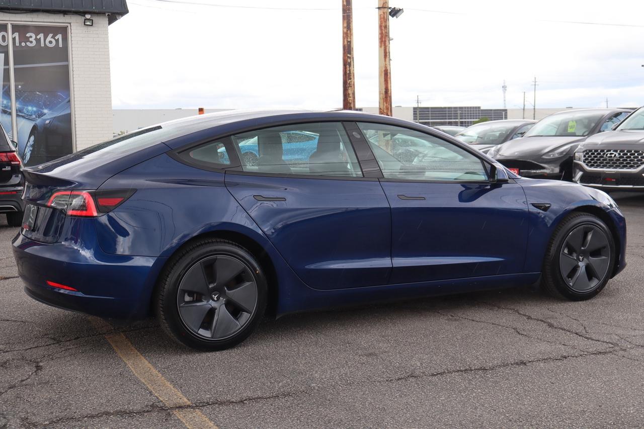 2022 Tesla Model 3 STANDARD RANGE PLUS Photo
