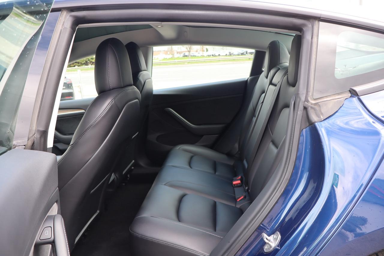 2022 Tesla Model 3 STANDARD RANGE PLUS Photo