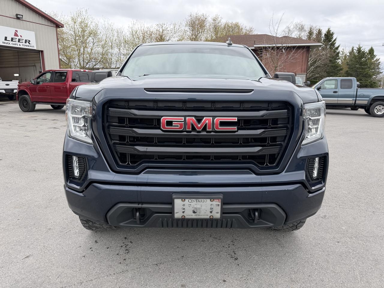 2019 GMC Sierra 1500 4WD Crew Cab 157  Elevation Photo