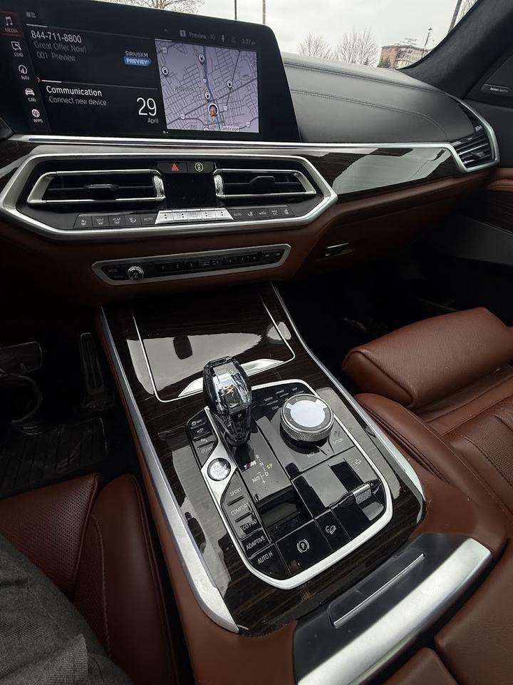 2020 BMW X5 M50i Photo