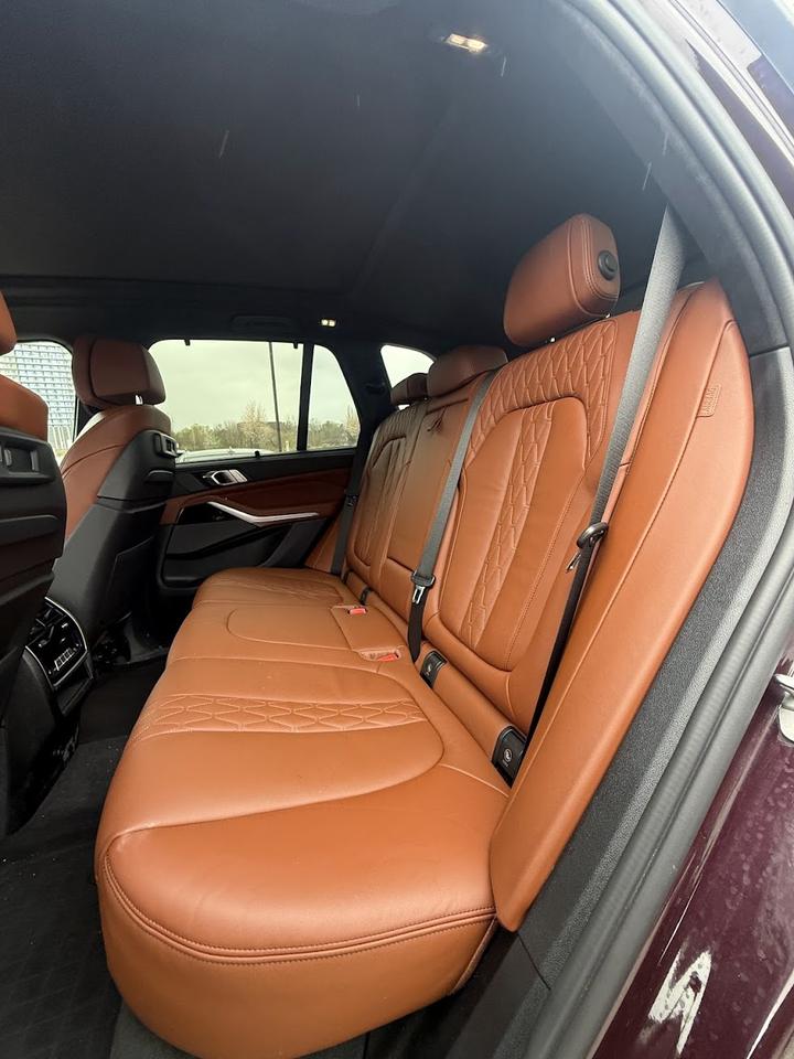 2020 BMW X5 M50i Photo