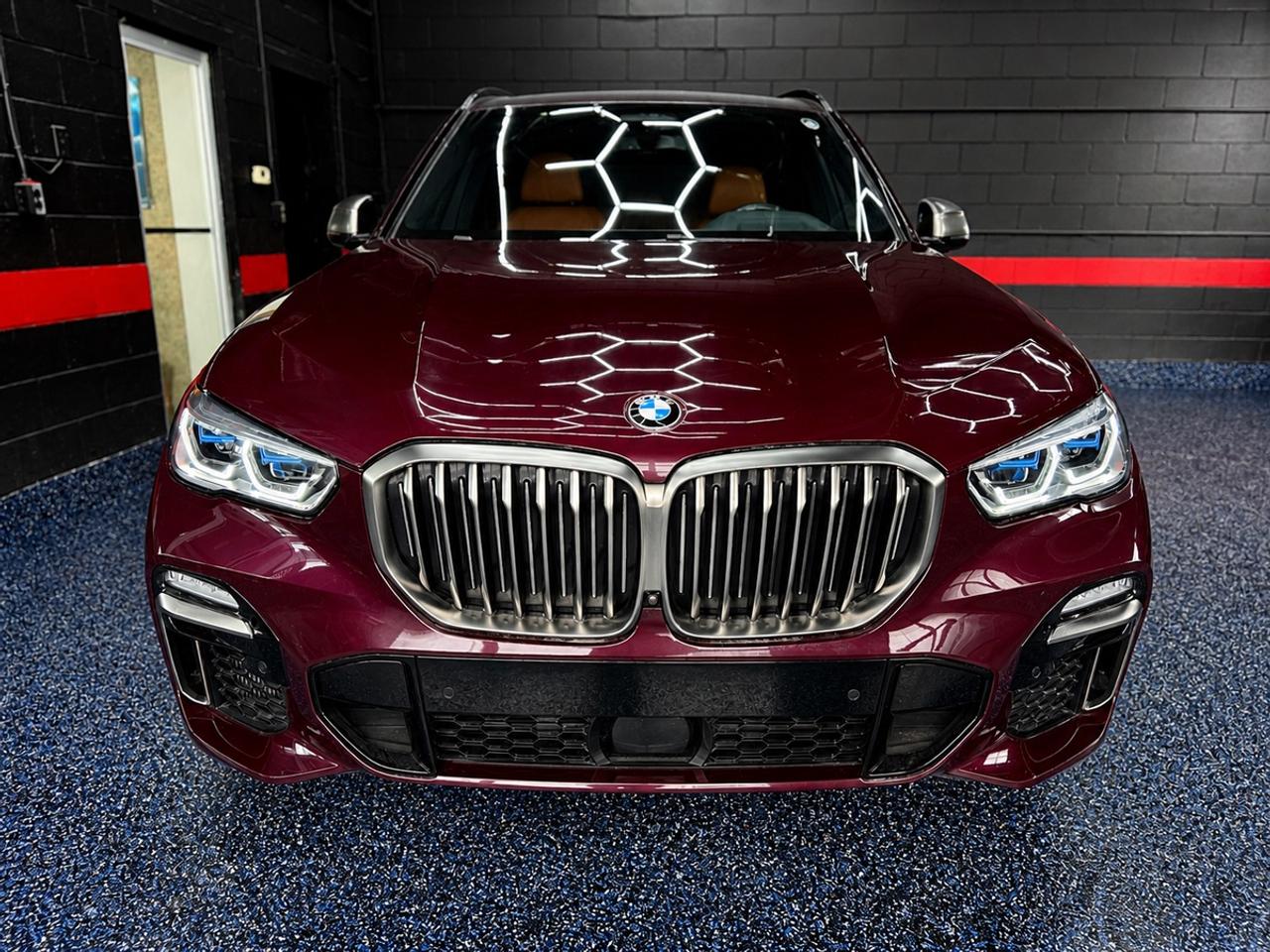 2020 BMW X5 M50i Photo