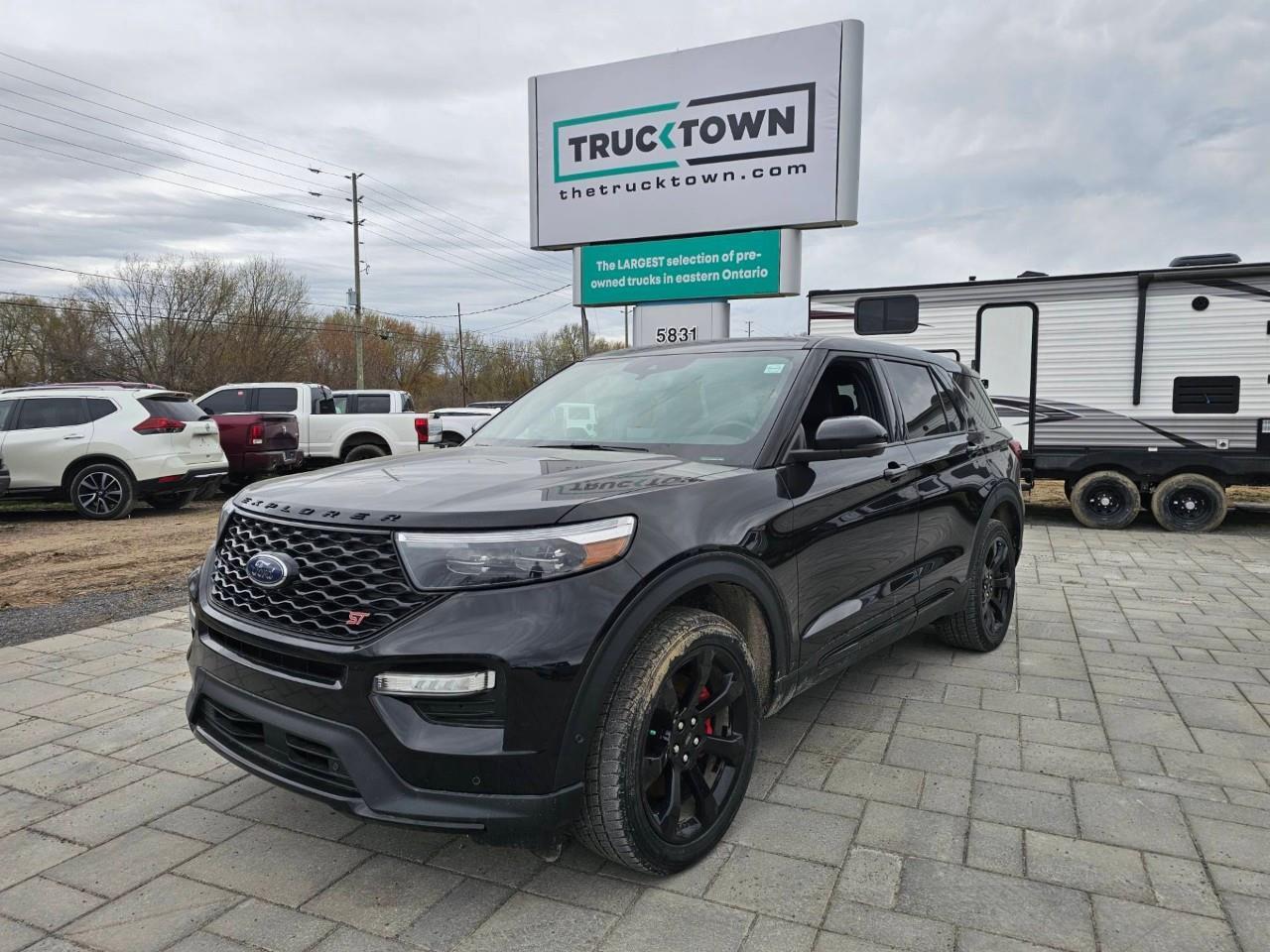 2022 Ford Explorer ST 4dr 4x4 Photo