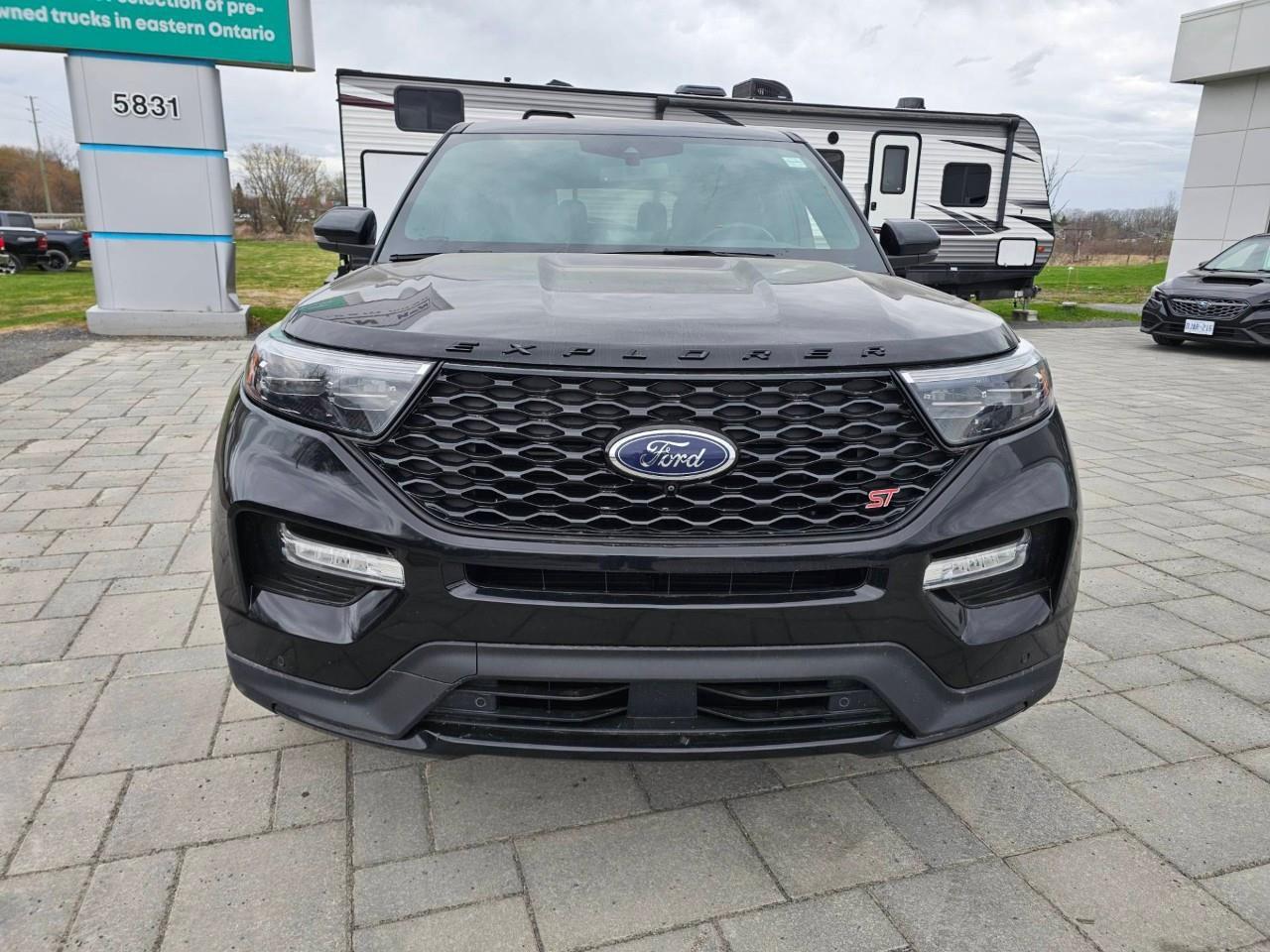 2022 Ford Explorer ST 4dr 4x4 Photo