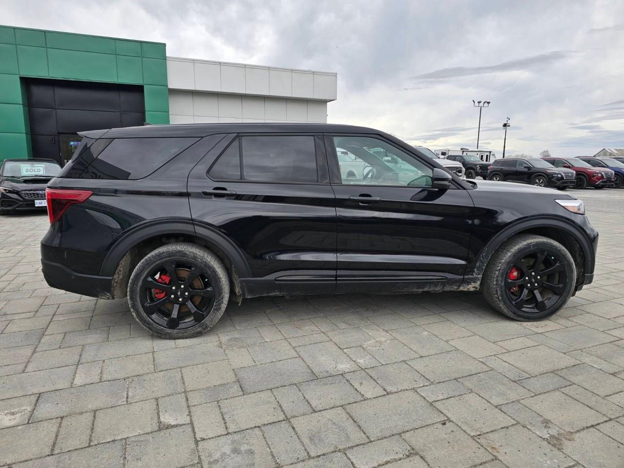 2022 Ford Explorer ST 4dr 4x4 Photo3