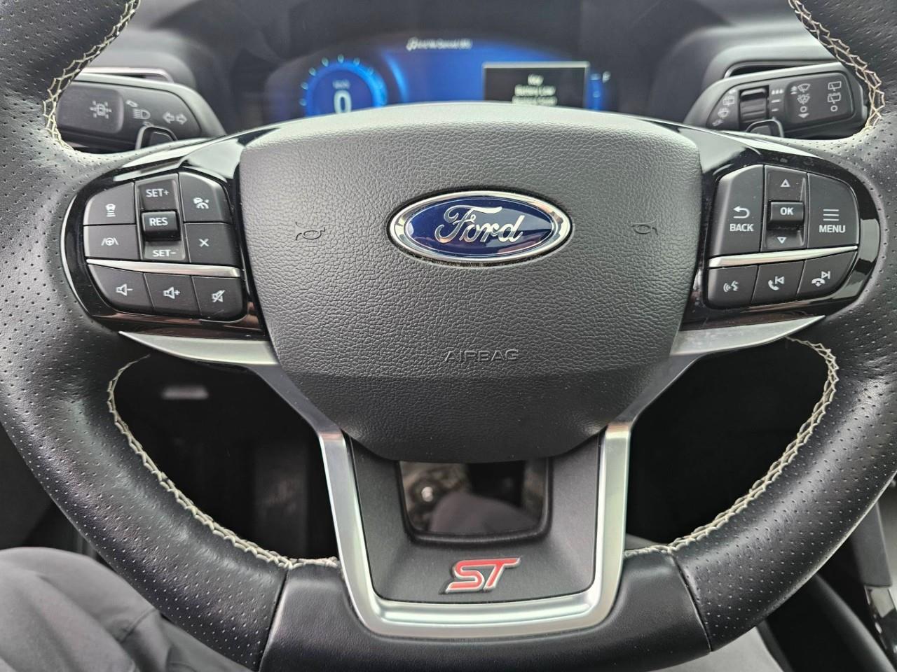 2022 Ford Explorer ST 4dr 4x4 Photo
