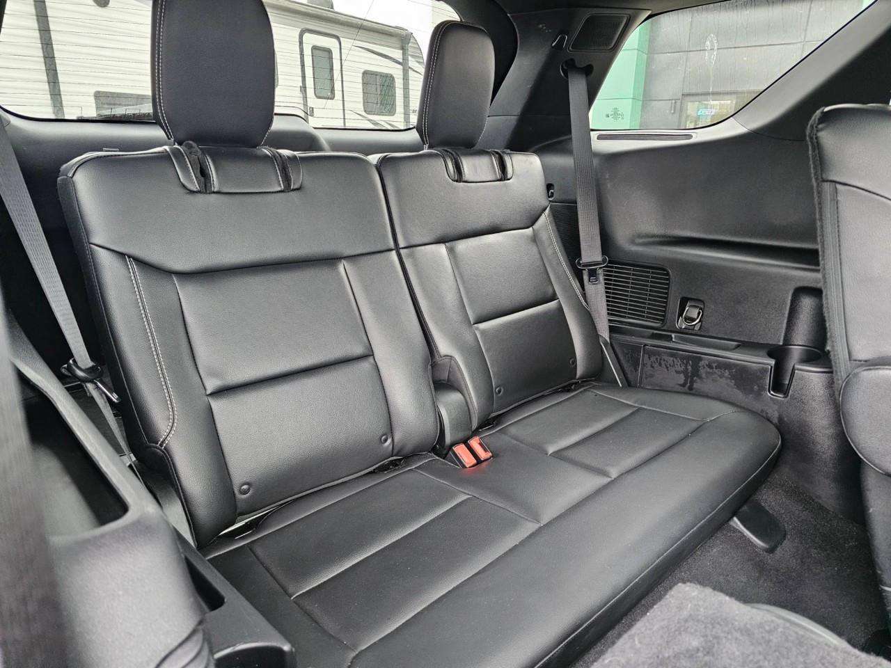 2022 Ford Explorer ST 4dr 4x4 Photo