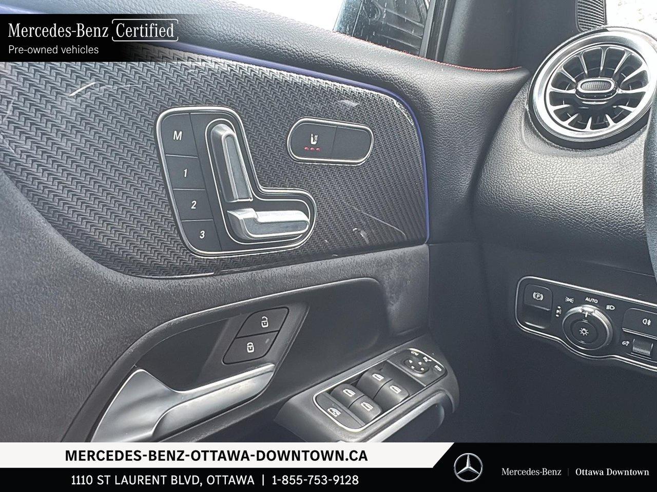2022 Mercedes-Benz GLB250 4MATIC SUV Premium   Night Package   Navigation Photo