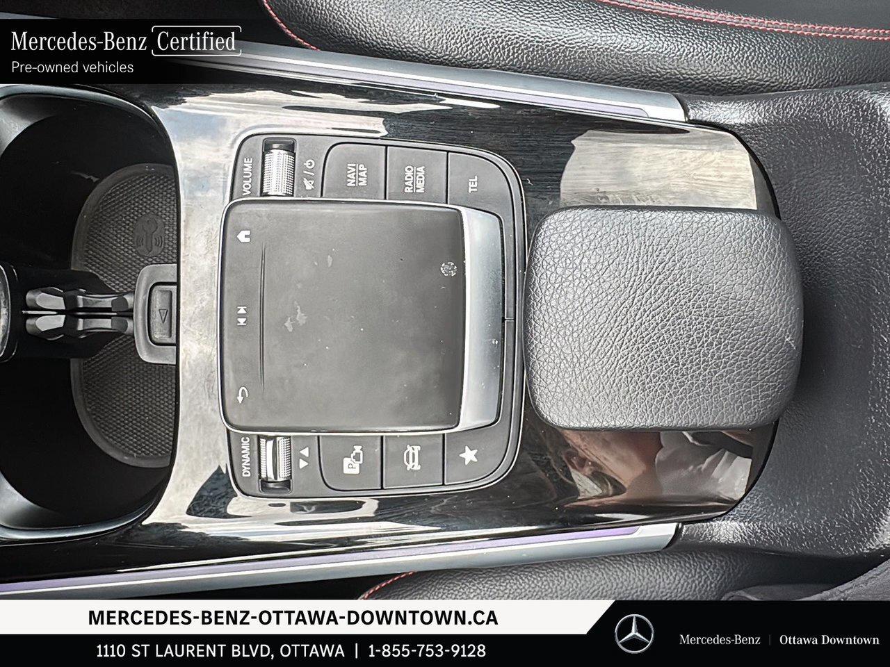 2022 Mercedes-Benz GLB250 4MATIC SUV Premium   Night Package   Navigation Photo