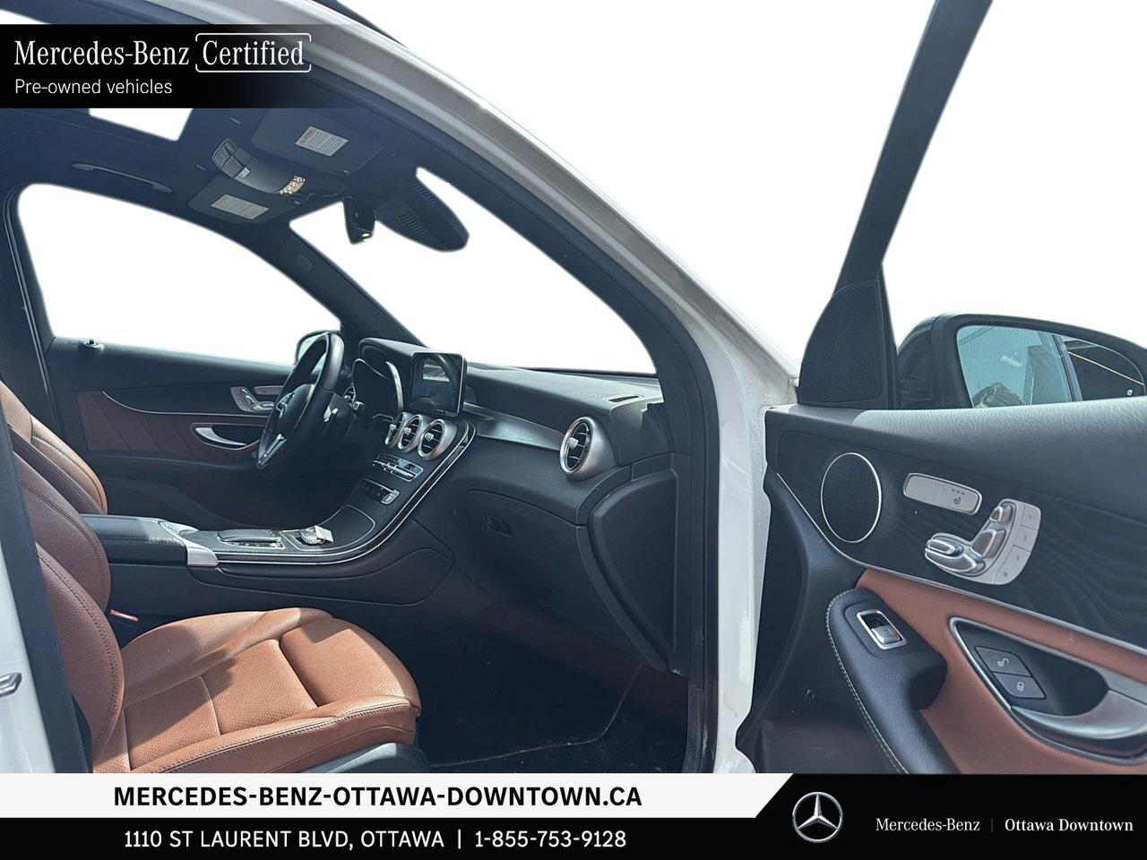2022 Mercedes-Benz GLC300 4MATIC SUV Premium   Premium Plus   Night Package Photo