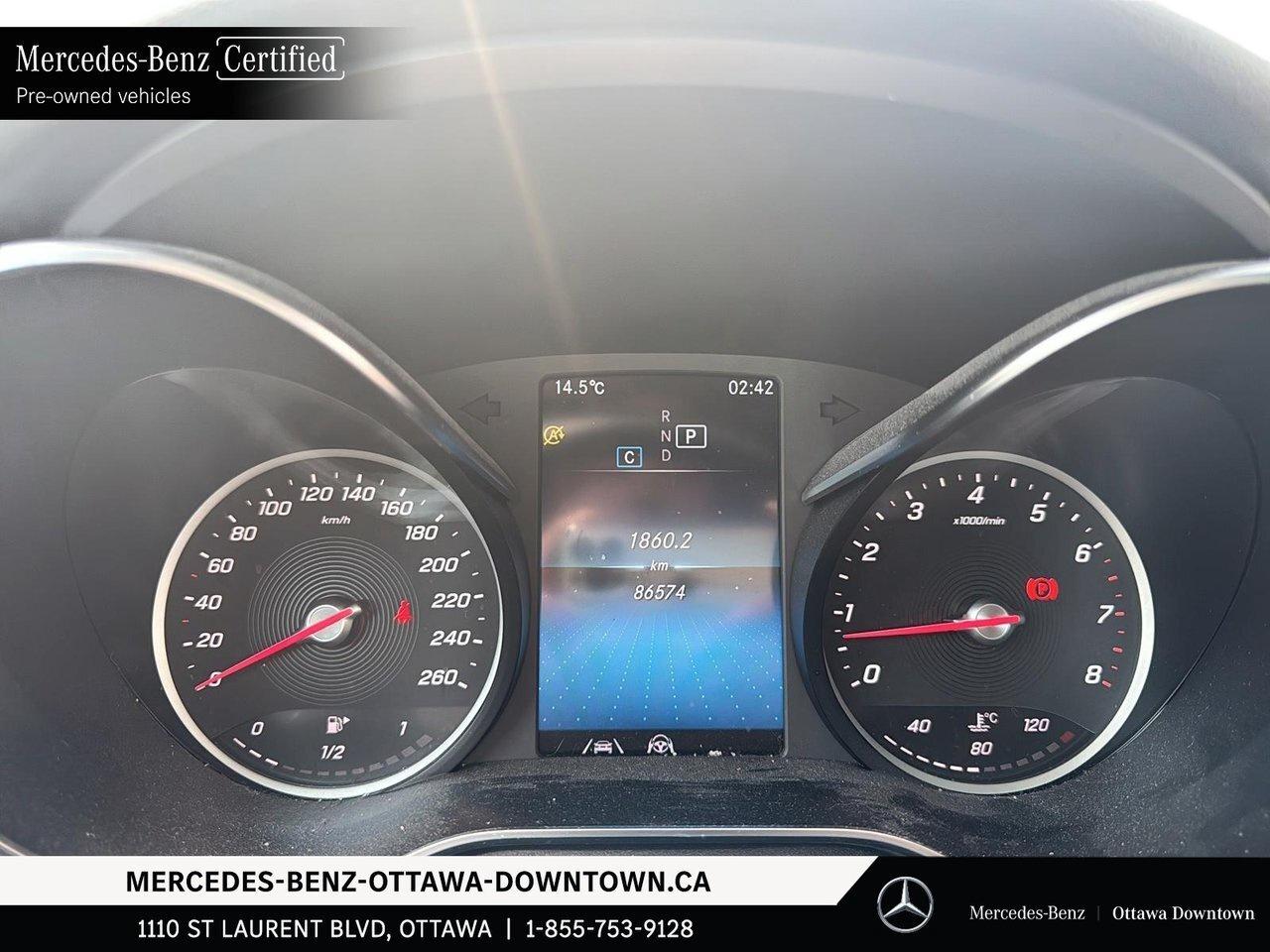 2022 Mercedes-Benz GLC300 4MATIC SUV Premium   Premium Plus   Night Package Photo