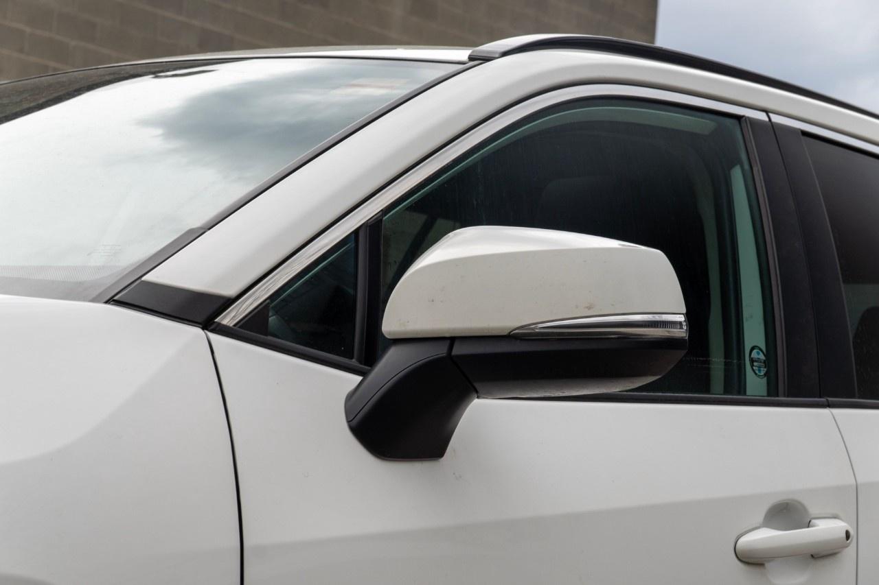 2022 Toyota RAV4 XLE AWD Photo