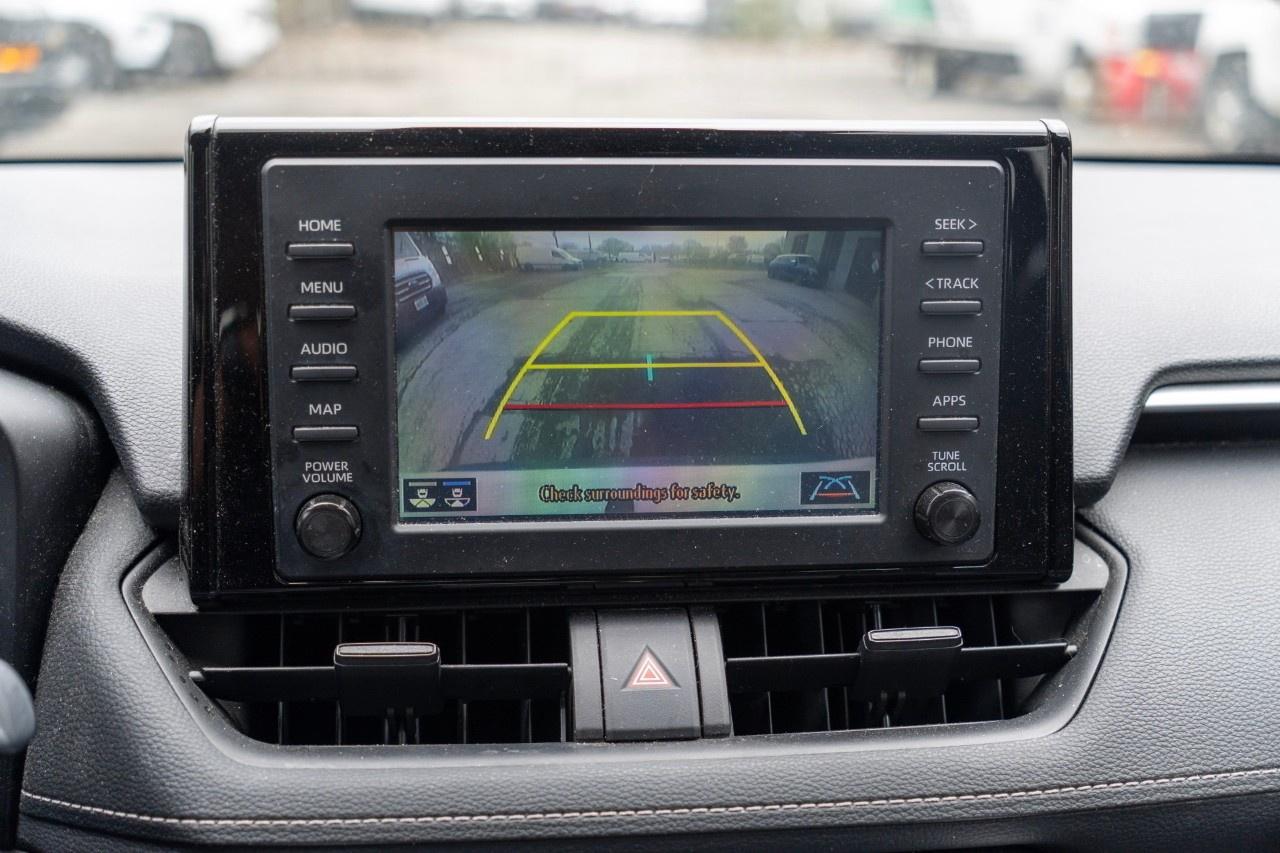 2022 Toyota RAV4 XLE AWD Photo