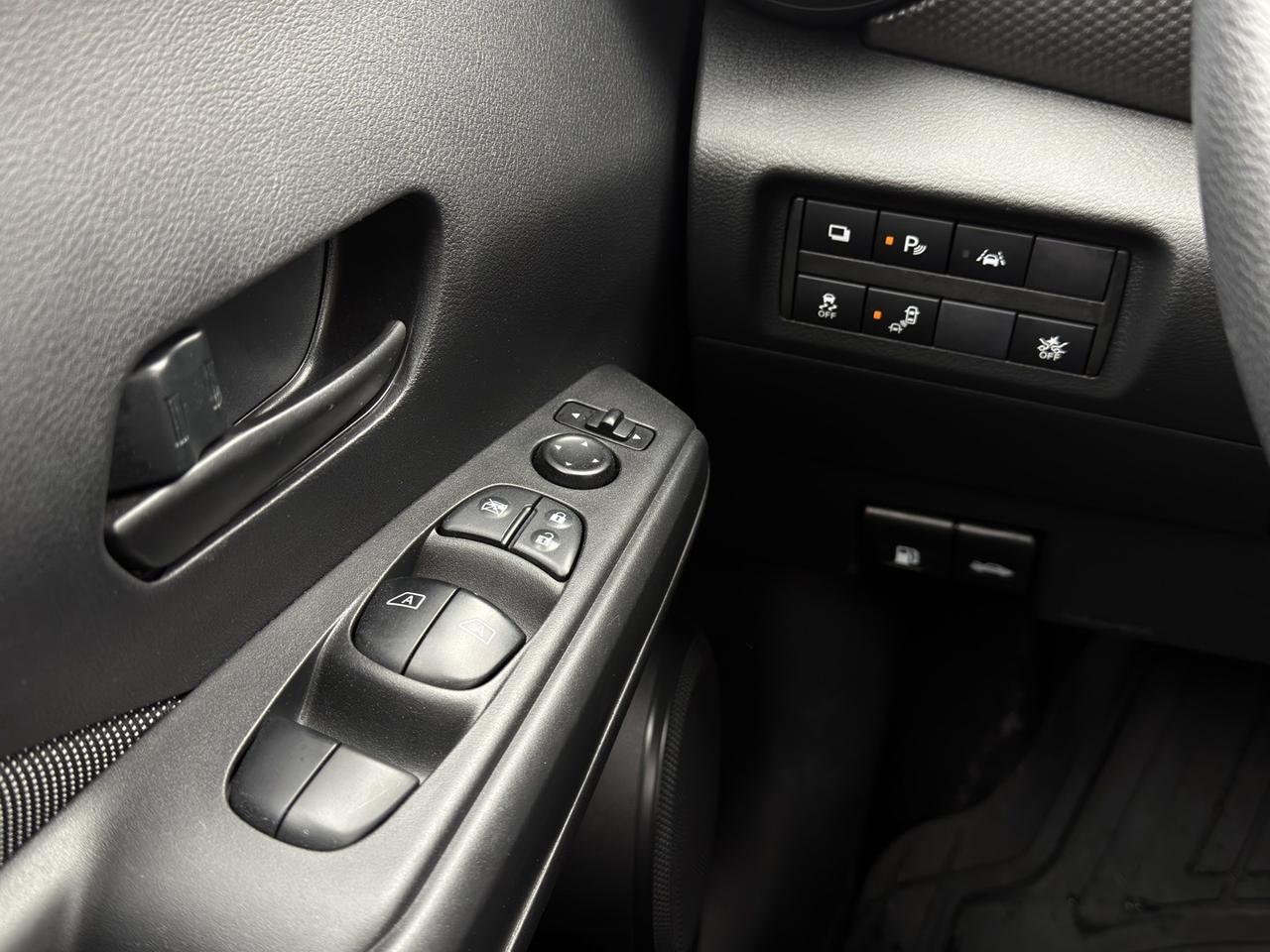 2020 Nissan Kicks S   Rev Cam   Blind Spot   Lane Departure Photo