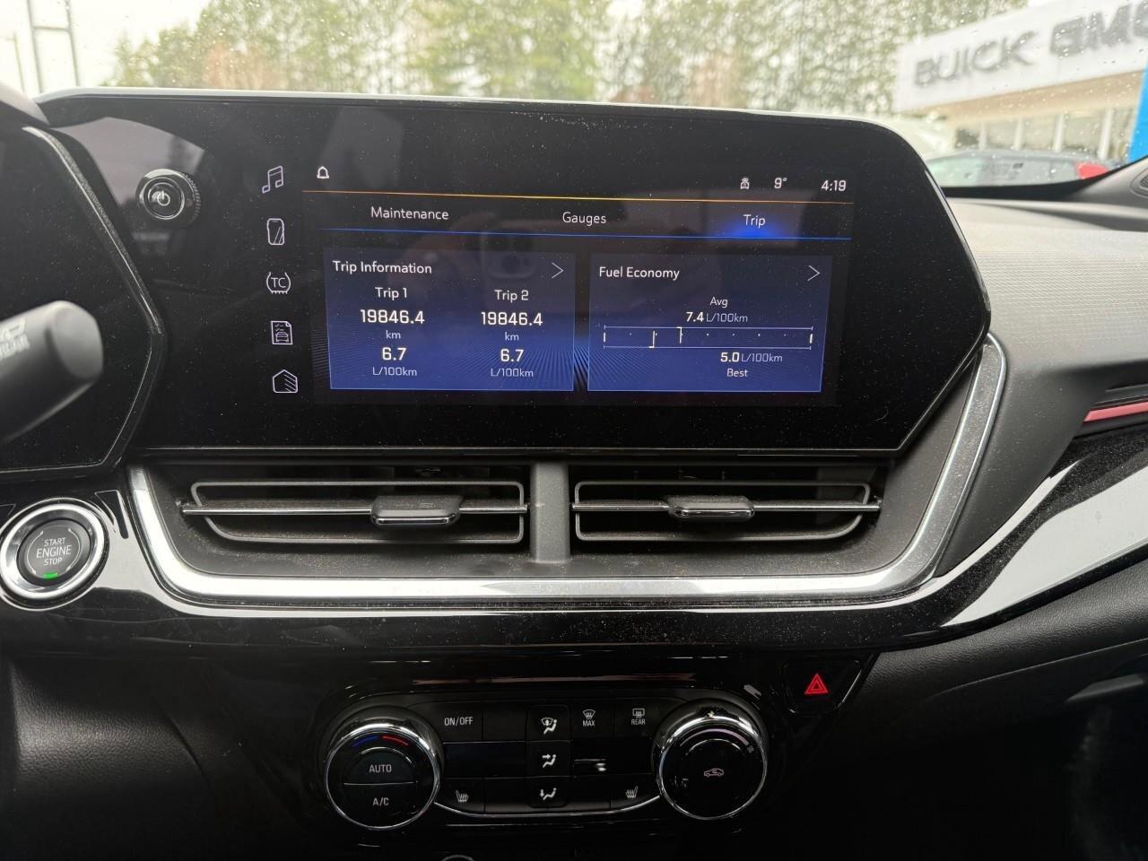 2025 Chevrolet Trax FWD 4dr 2RS Photo