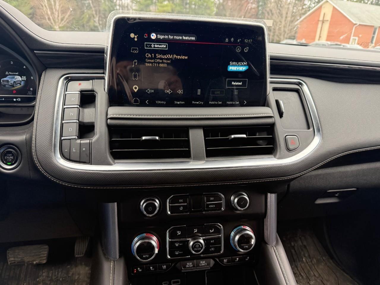 2024 GMC Yukon SLT ALL WEATHER MATS. RUNNING BOARDS. REAR SEAT ME Photo