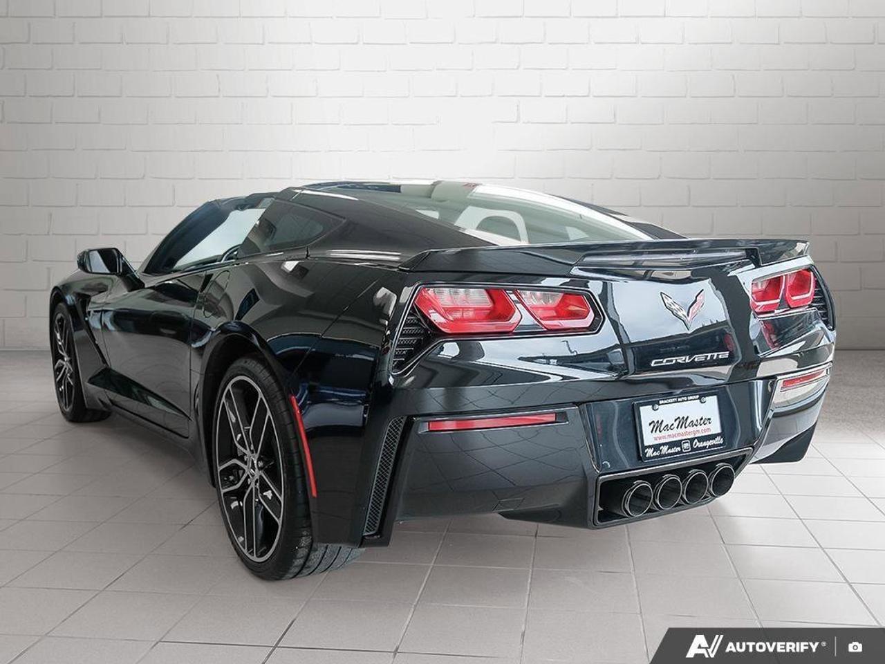 2015 Chevrolet Corvette 1LT1LT, 6.2L V8, MANUAL TRANSMISSION, ALLOYS, BOSE Photo3
