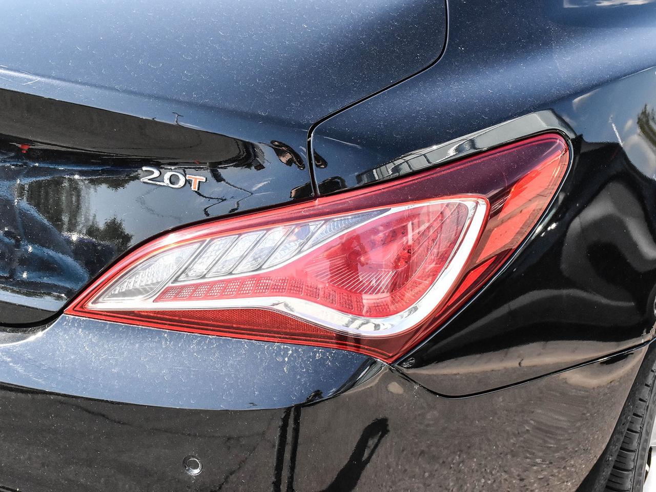 2014 Hyundai Genesis Coupe 2.0T at Photo