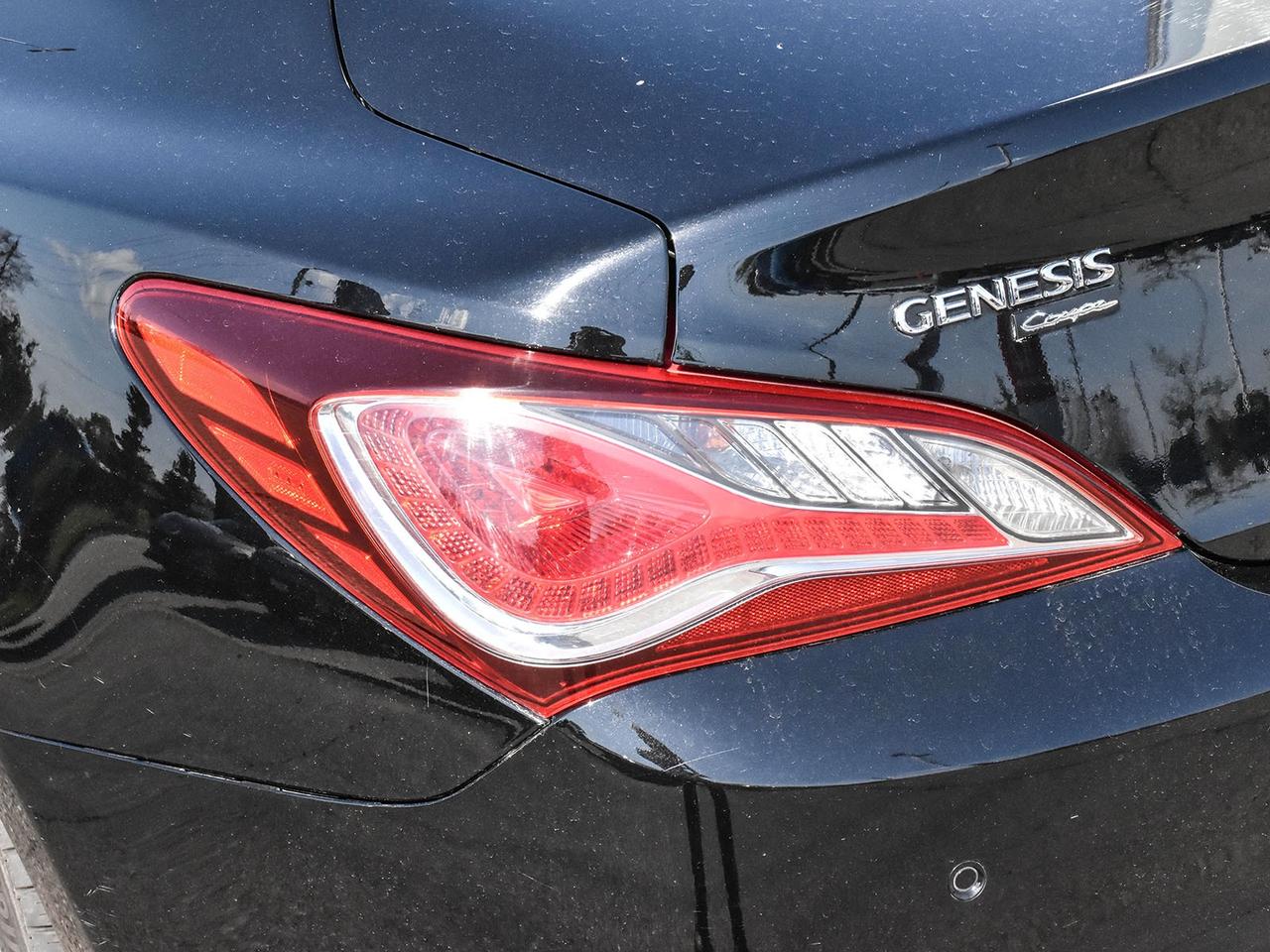 2014 Hyundai Genesis Coupe 2.0T at Photo