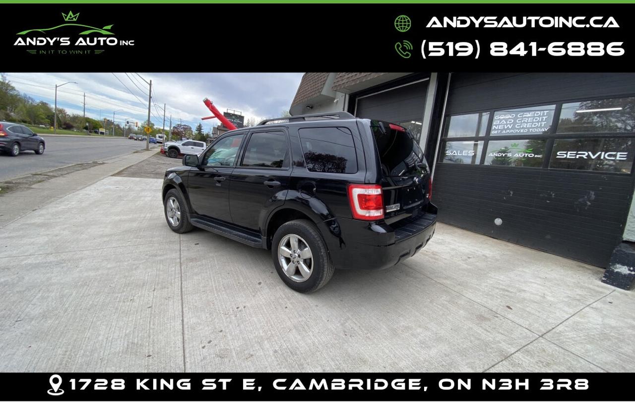 2010 Ford Escape XLT ! 4X4 ! NO ACCIDENTS ! V6 Photo