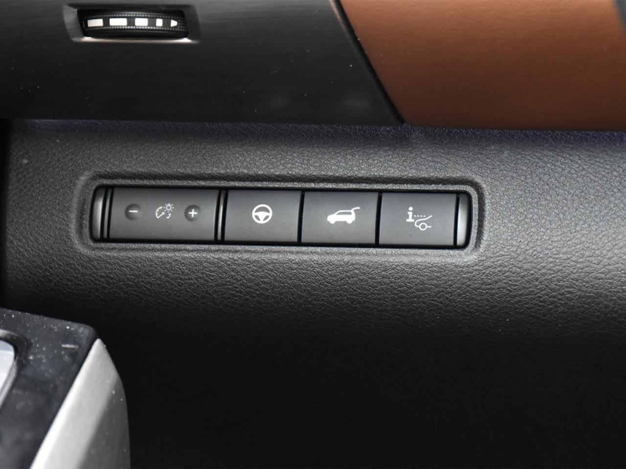2024 Nissan Pathfinder Platinum   Leather   Roof   Navi   Adaptive Cruise Photo