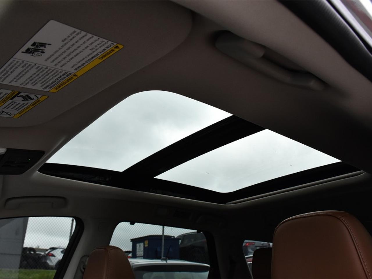 2024 Nissan Pathfinder Platinum   Leather   Roof   Navi   Adaptive Cruise Photo