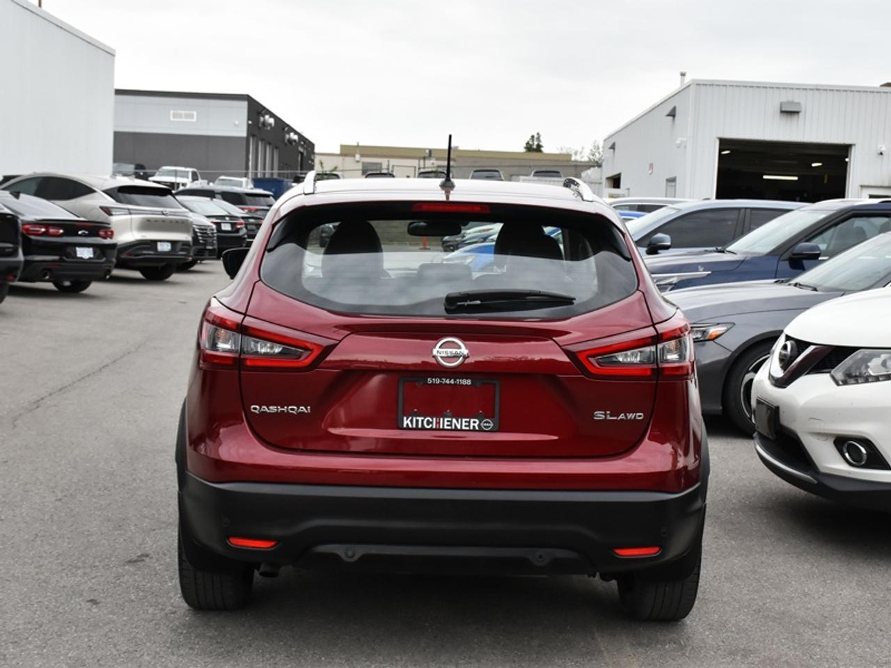 2021 Nissan Qashqai SL AWD   Leather   Roof   Navi   360 Camera   Allo Photo