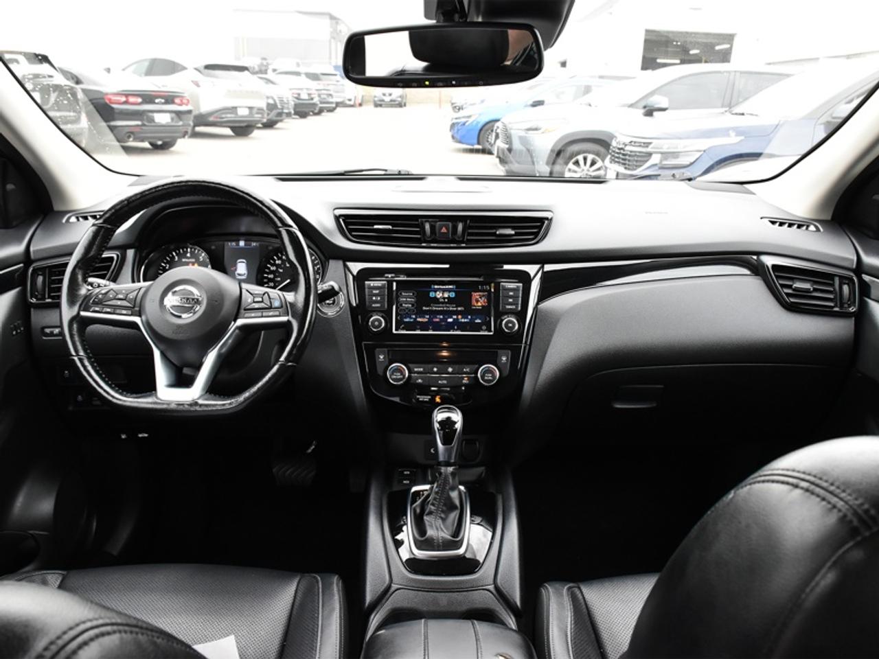 2021 Nissan Qashqai SL AWD   Leather   Roof   Navi   360 Camera   Allo Photo