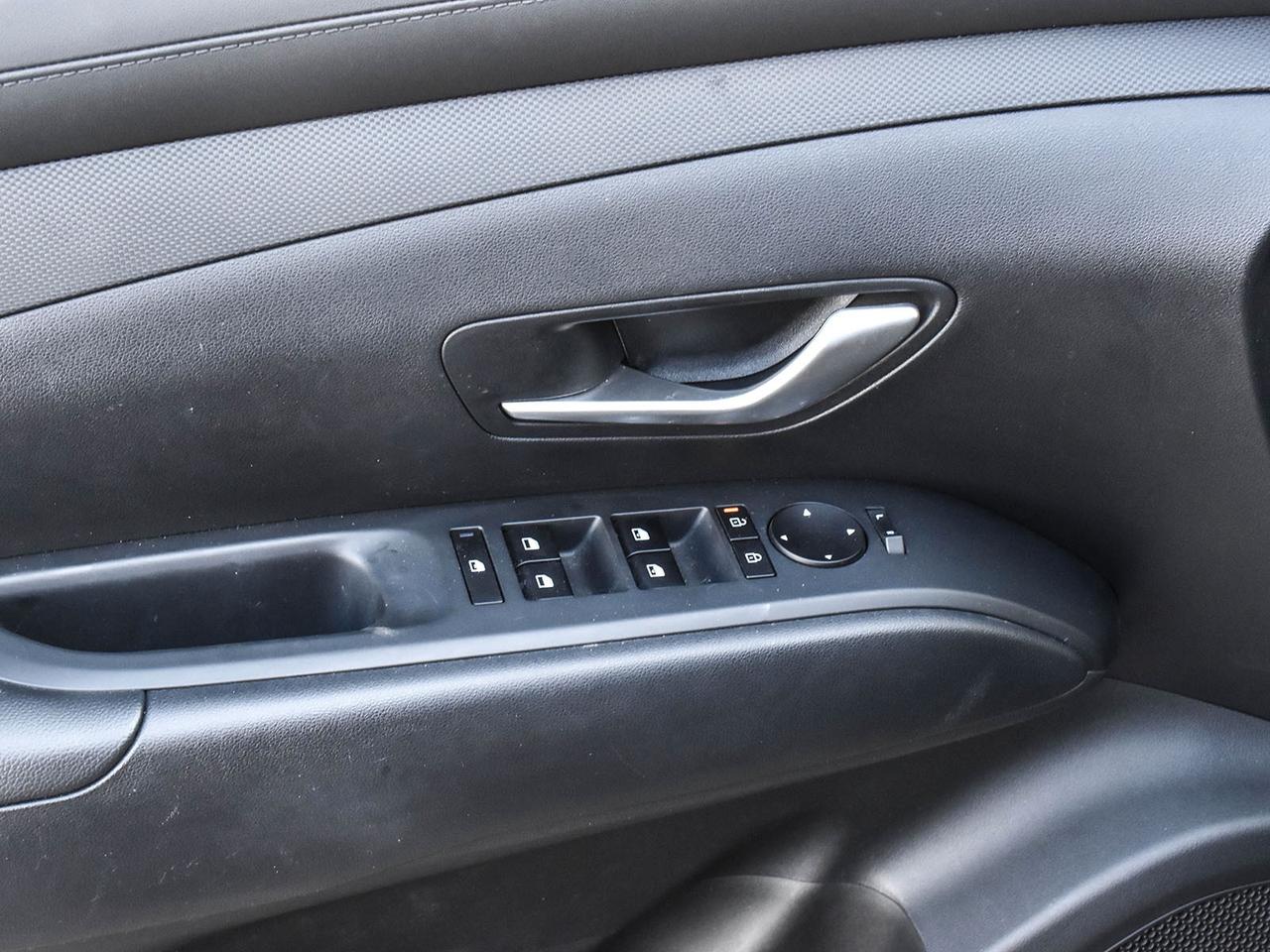 2025 Hyundai Tucson Preferred AWD demo used Photo