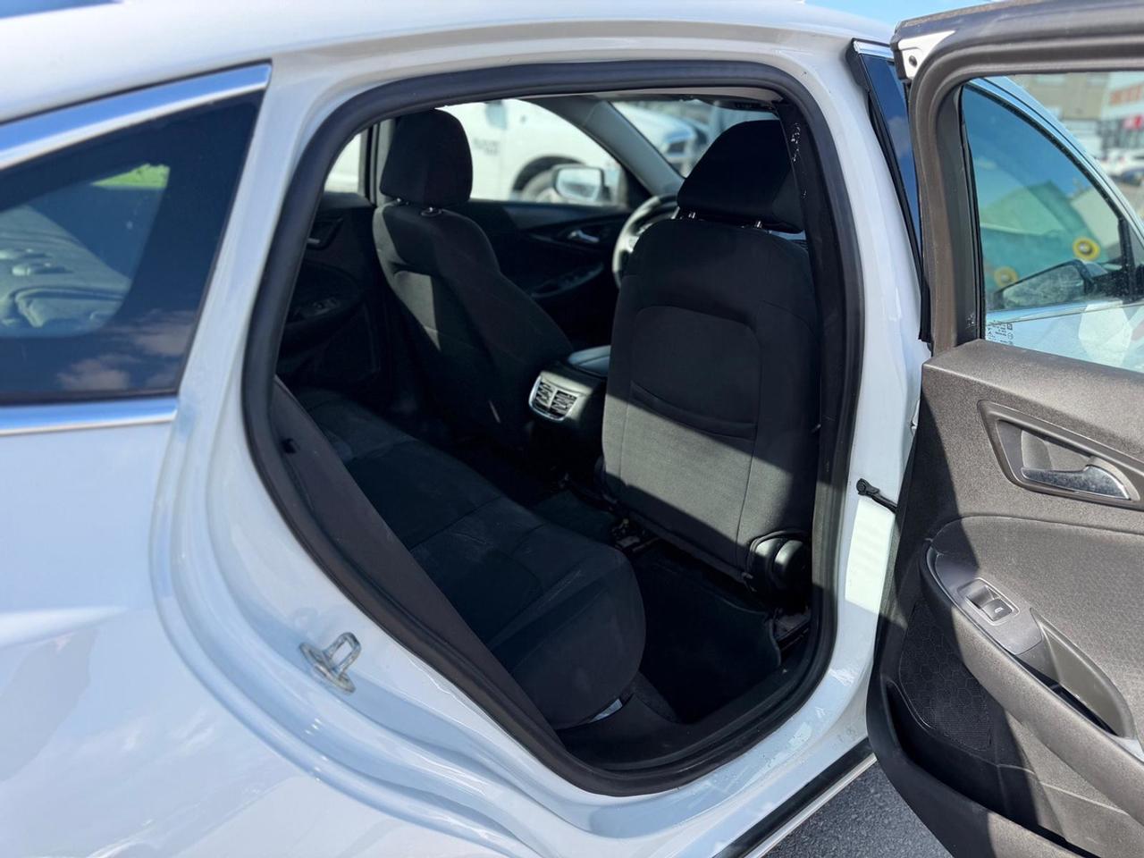 2024 Chevrolet Malibu 1LT Photo