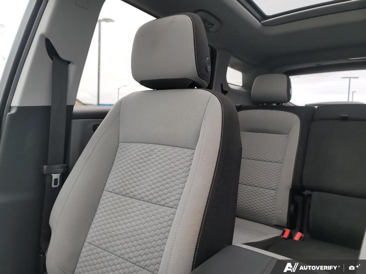 2019 GMC Terrain SLE AWD   REMOTE START   NO CLAIMS   PANO ROOF Photo