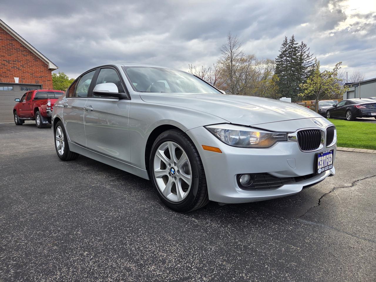 2013 BMW 3 Series 320i RWD, Only 53K,Drives Great,Must See! Photo