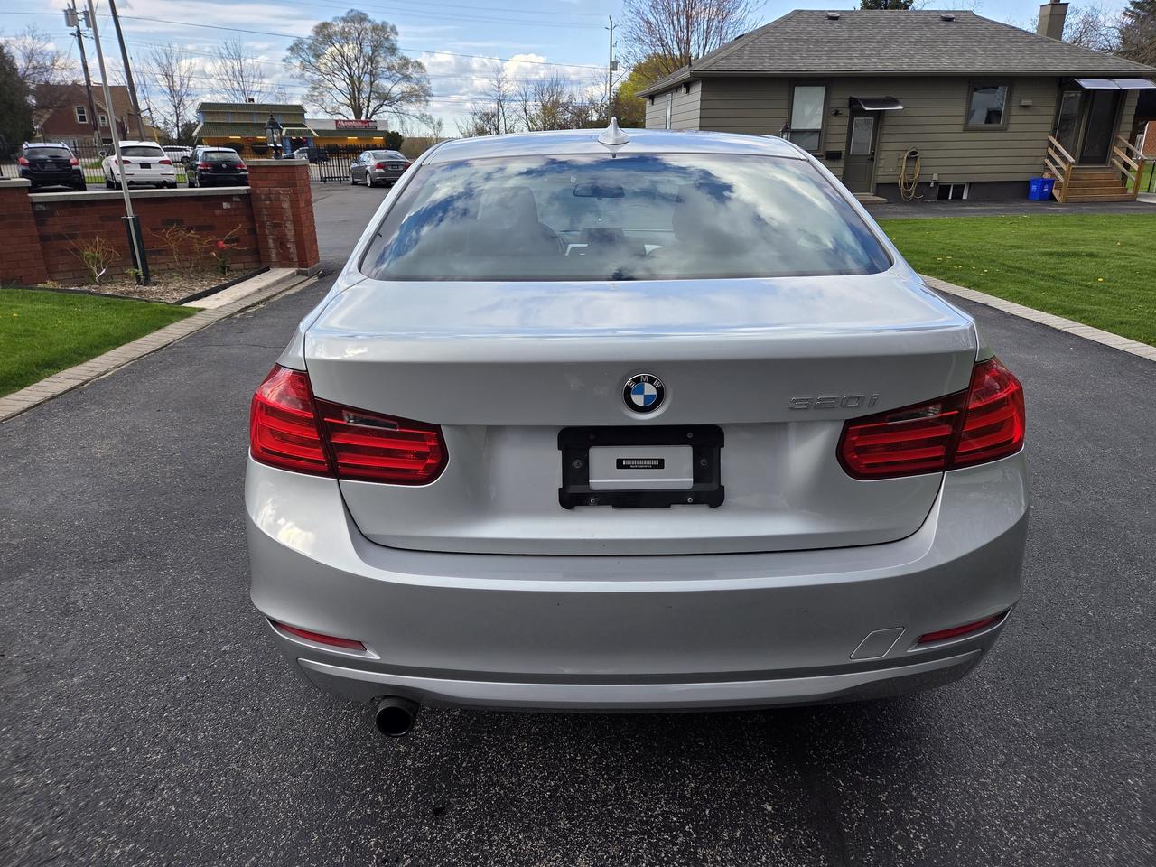 2013 BMW 3 Series 320i RWD, Only 53K,Drives Great,Must See! Photo