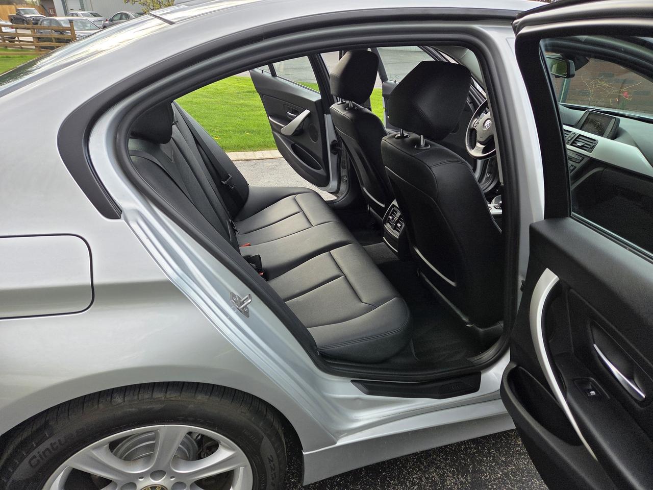 2013 BMW 3 Series 320i RWD, Only 53K,Drives Great,Must See! Photo