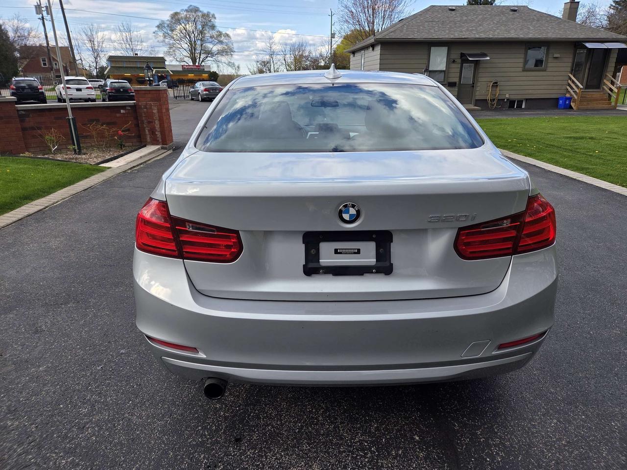 2013 BMW 3 Series 320i RWD, Only 53K,Drives Great,Must See! Photo