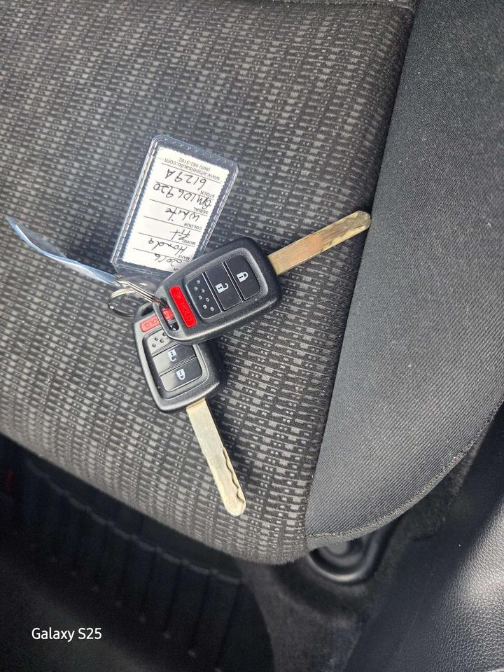 2016 Honda Fit LX Photo