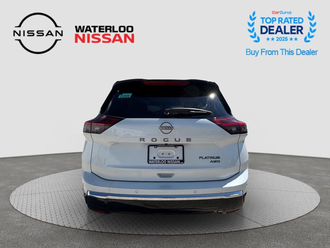 2026 Nissan Rogue Platinum Photo3