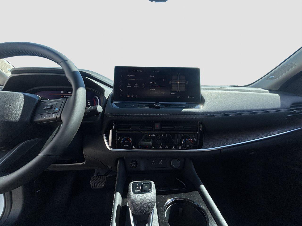2026 Nissan Rogue Platinum Photo