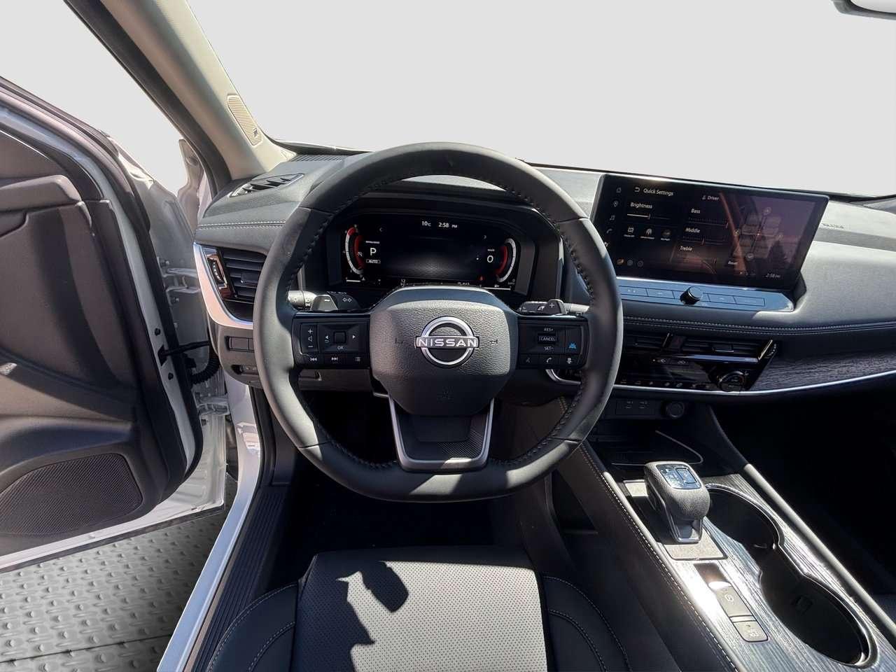 2026 Nissan Rogue Platinum DEMO SALE Photo