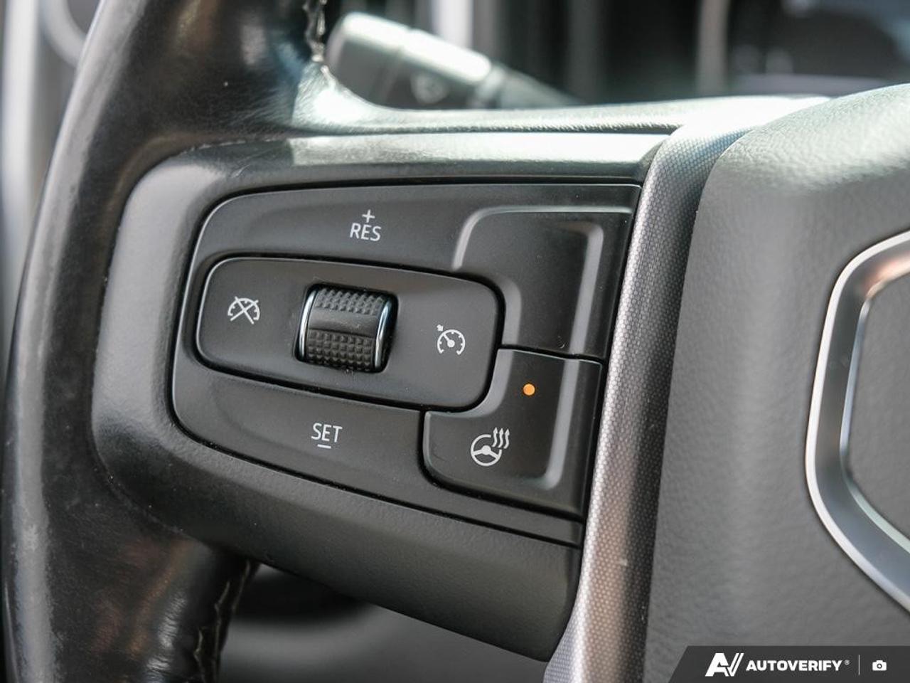 2021 GMC SIERRA 2500HD 4WD Crew Cab Standard Box SLE Photo
