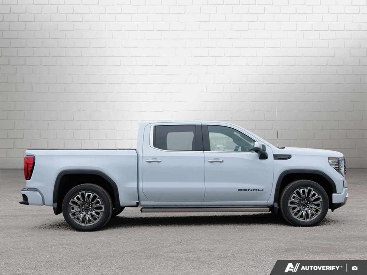 2026 GMC Sierra 1500 Crew Cab Short Box 4-Wheel Drive Denali Ultimate Photo